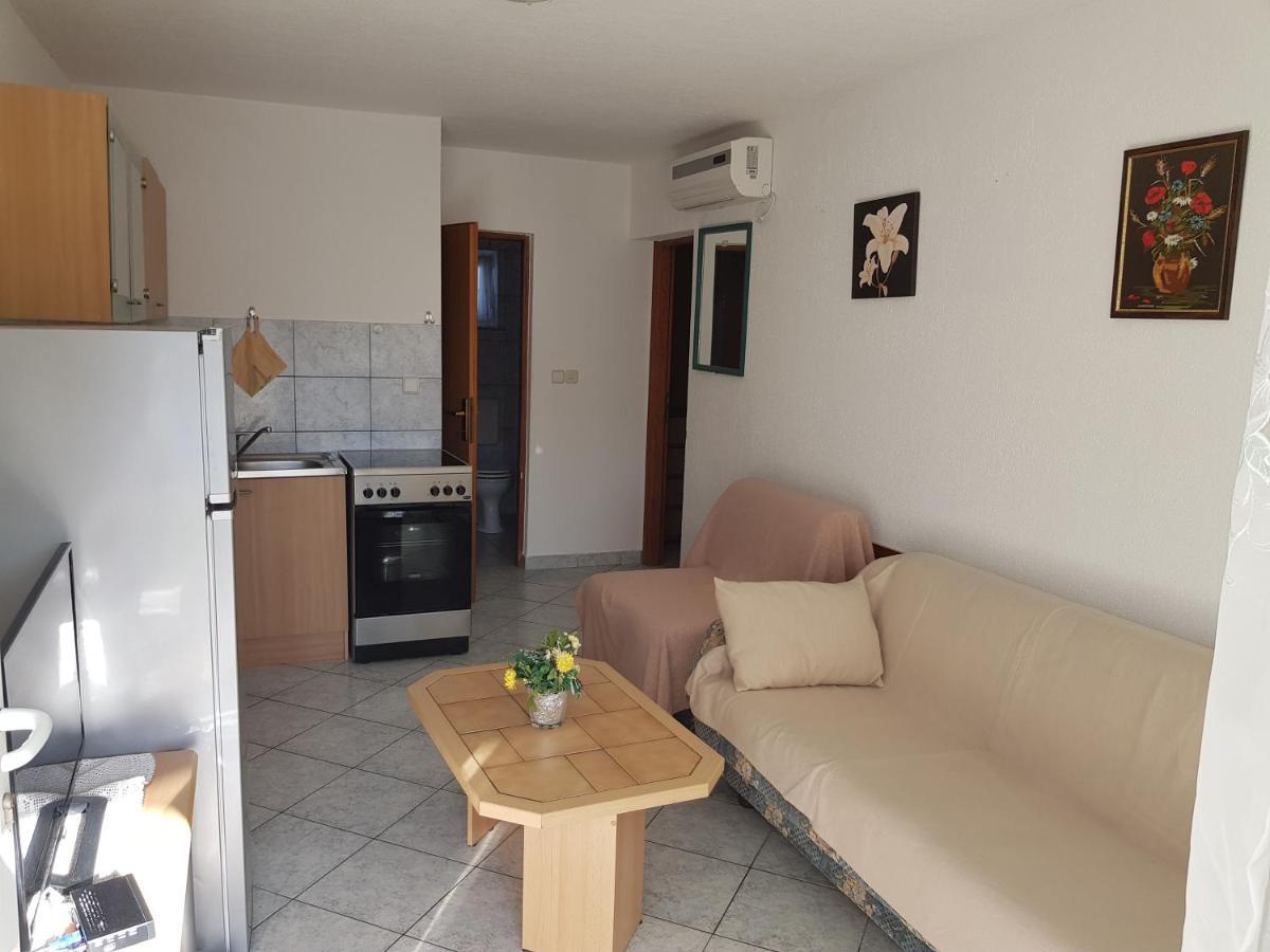 Astra Apartman Vir Kültér fotó